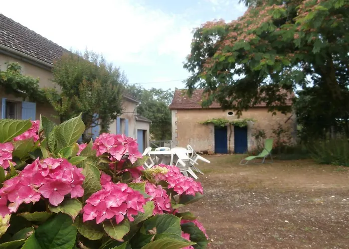 La Grange De Tombeloly